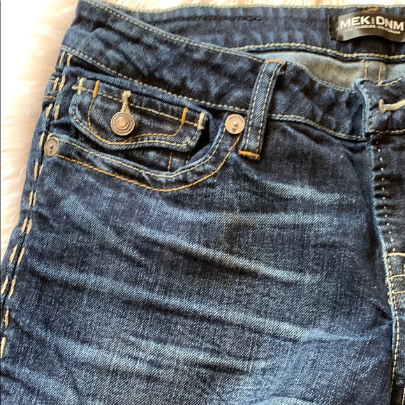 MEK Bermuda - Picture 5 of 9